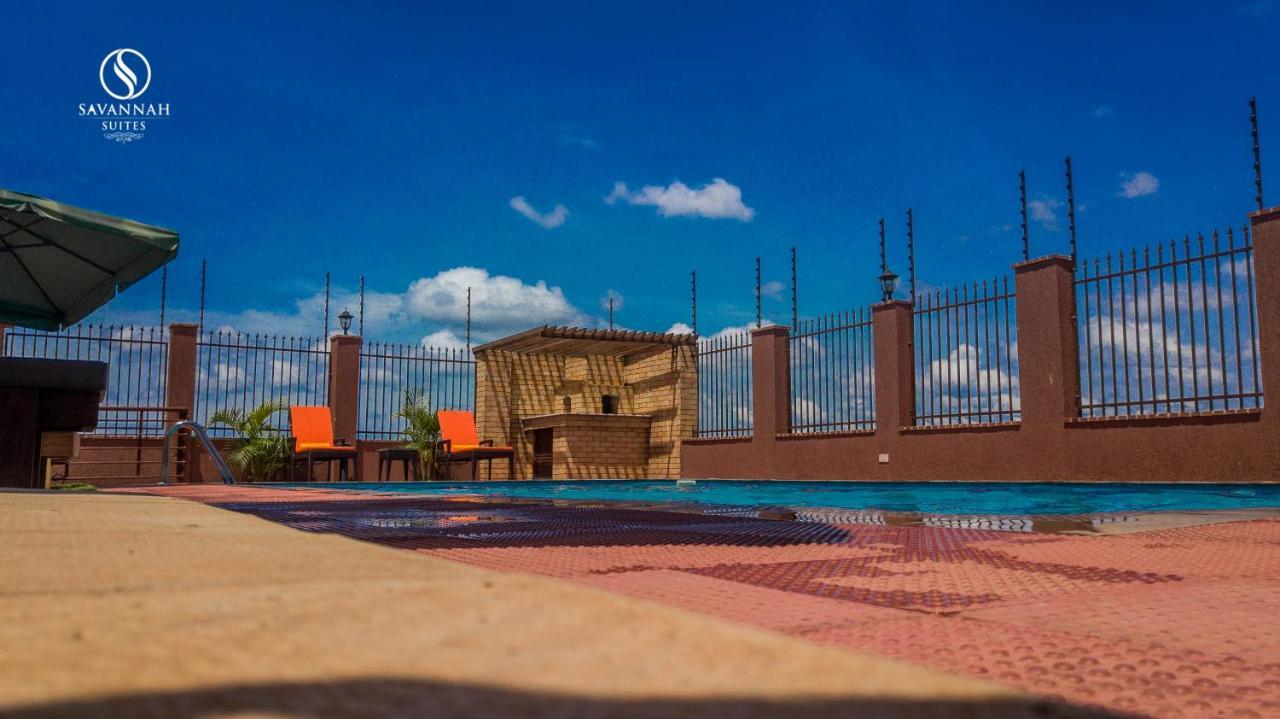 Savannah Suites Lubowa Екстериор снимка
